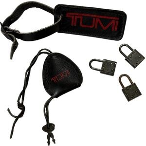 TUMI Alpha Travel Strap Luggage Tag Set 3 Locks/Key